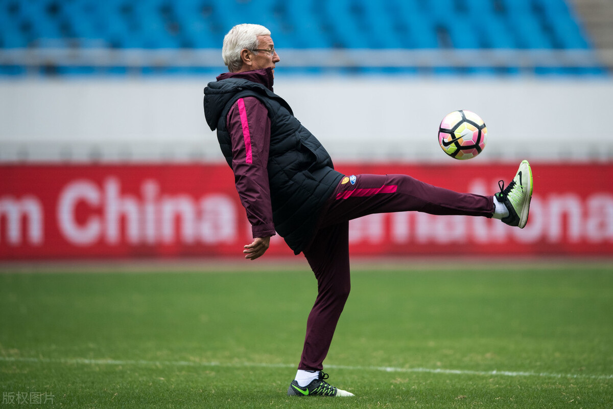 1xbet体育网址-杜塞尔多夫新晋中场崭露头角，算是球队新希望的简单介绍