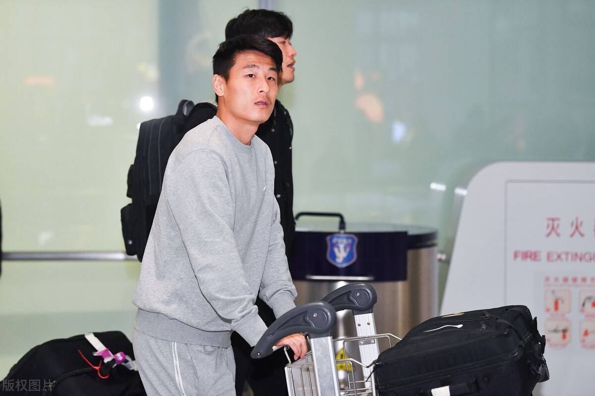 武磊连续进球,西班牙媒体盛赞中国锋霸 武磊连续进球,西班牙媒体盛赞中国锋霸