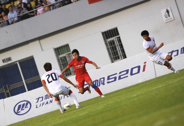 重庆力帆客场惨败，遭遇连败