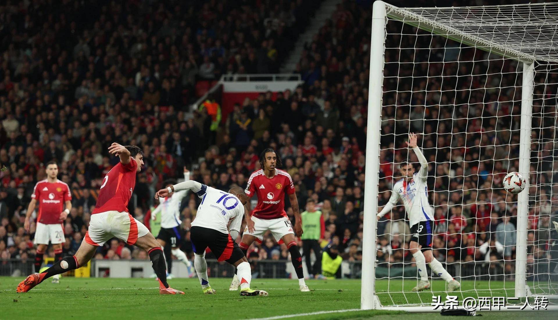 曼联逆转成功，晋级16强！