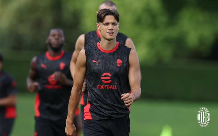 AC米兰备战新赛季:新赛季新气象,球迷期待新表现的简单介绍 AC米兰备战新赛季:新赛季新气象,球迷期待新表现的简单介绍