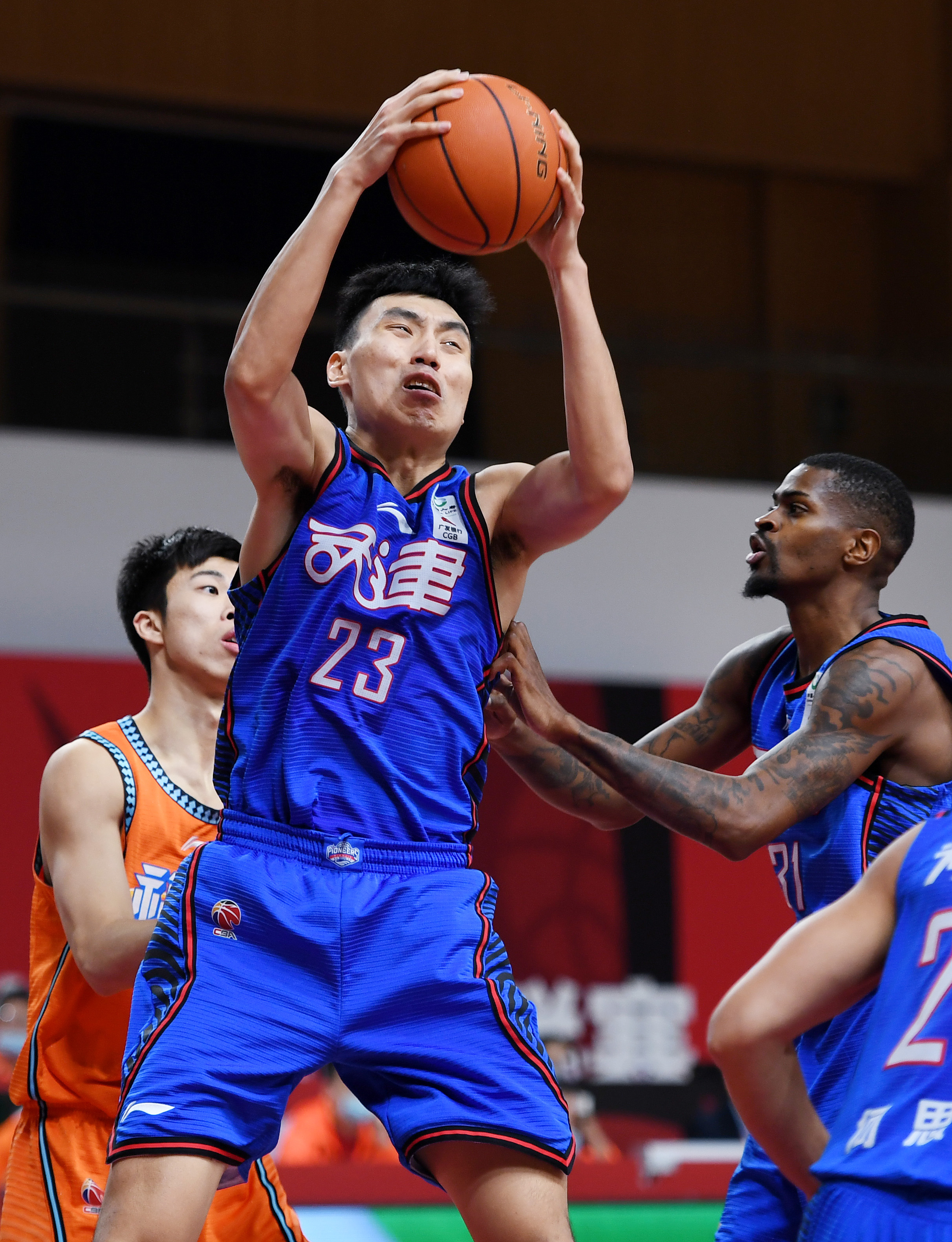 天津泰达客场逆转,终结两连败 天津泰达客场逆转,终结两连败