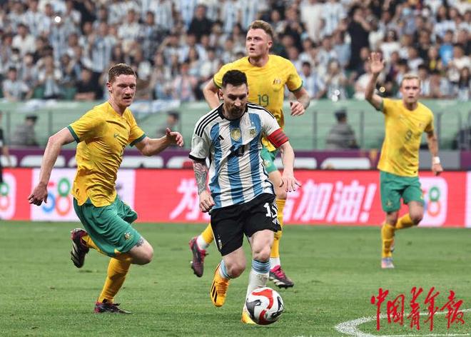 1xbet体育注册-澳大利亚击败巴西获得足球胜利