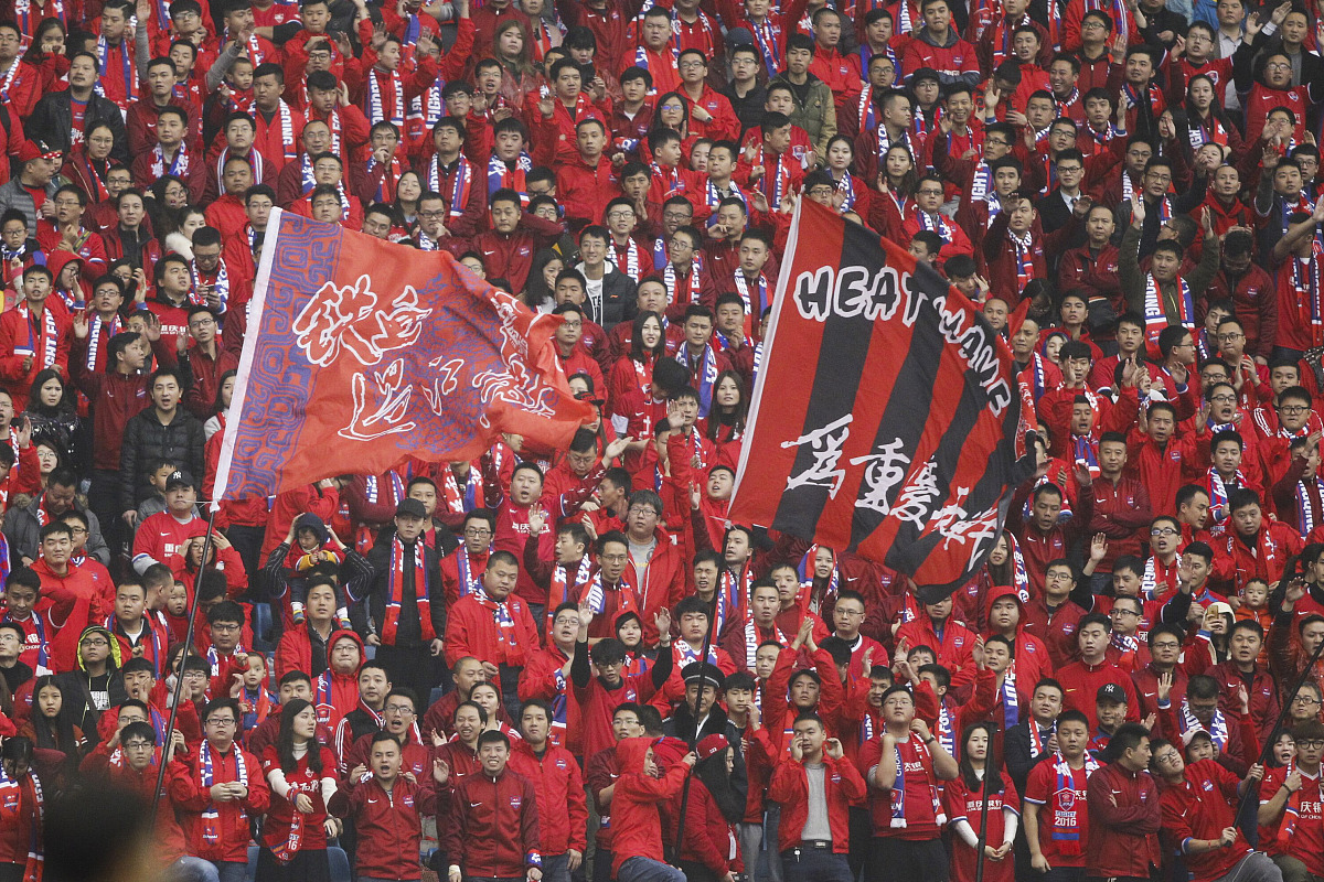 球员状态火爆，带领球队冲向胜利