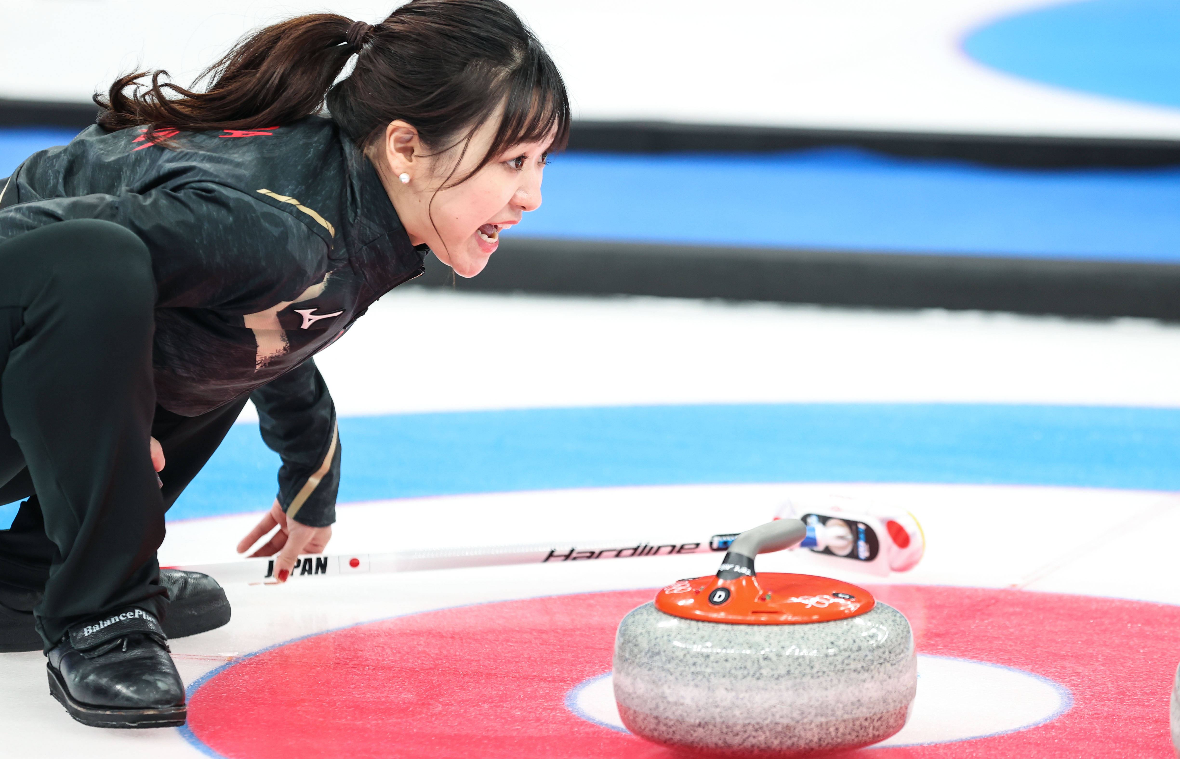 1xbet体育中国官网-日本运动员在射箭比赛中表现出色