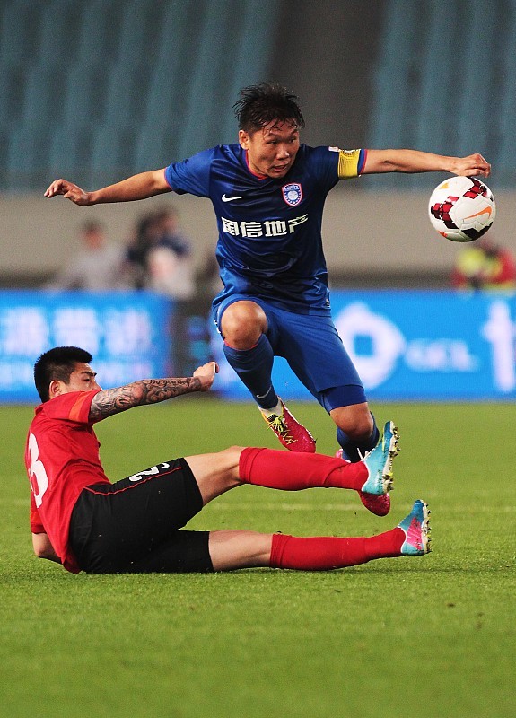 1xbet体育电竞-包含江苏舜天客场力克绿城，全取三分提升排名的词条